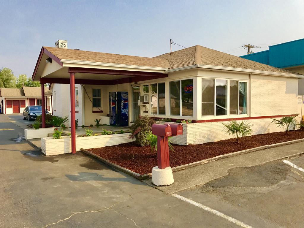 Travelers Inn Motel 세일럼 외부 사진